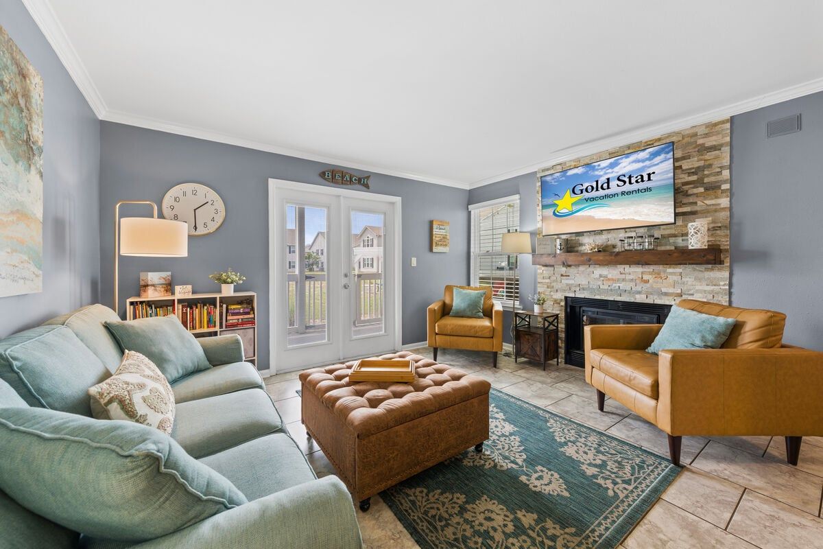 Gold Star Vacation Rentals-Colony Club K6-image-1